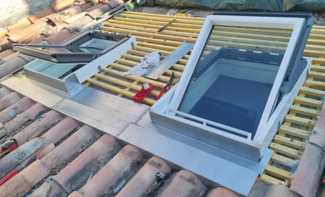 Vélux en cours de remplacement
