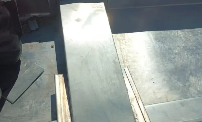 Création d’un chenal en zinc naturel 0,80 avec dilatation traditionnelle et habillage acrotère, Revel, Meurisse Couverture