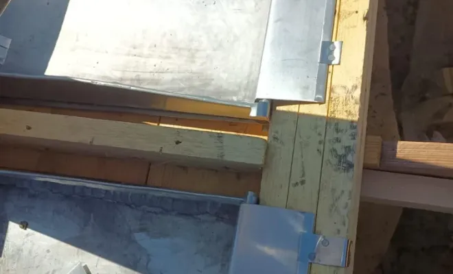 Création d’un chenal en zinc naturel 0,80 avec dilatation traditionnelle et habillage acrotère, Revel, Meurisse Couverture