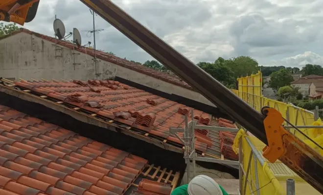 Chantier en action : logistique et manutention de précision en hauteur, Revel, Meurisse Couverture